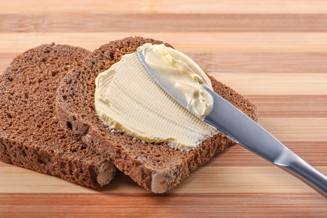 Cremosa e perigosa: conheça a margarina