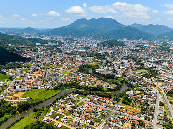 7 lugares para conhecer em Jaraguá