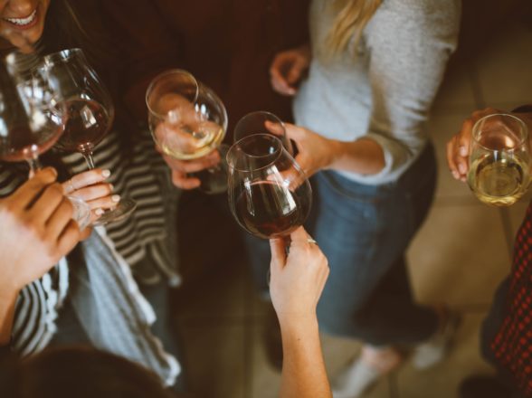Confira algumas dicas para degustar seu vinho da melhor maneira